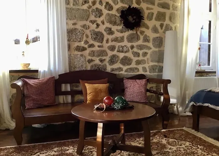 The Nest Filoxenia * Kato Sinikia Trikalon